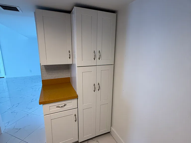 Large pantry & cabinet space in KITCHEN