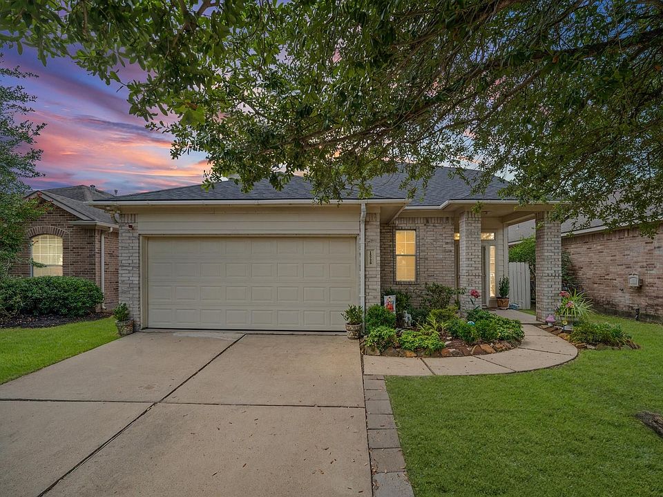 1st image of 15726 Flagstone Walk Way