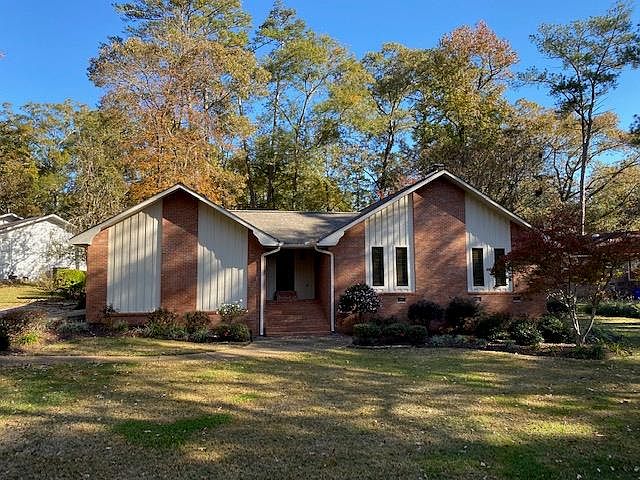 1st image of 103 Woodland Hill Dr