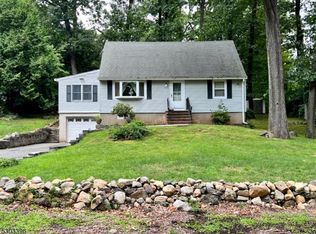 115 Ridgeview Pl, Boonton, NJ 07005