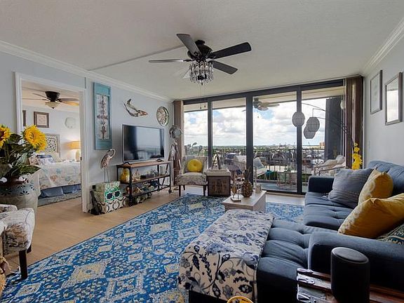 5th image of 5600 N Flagler Dr APT 2201
