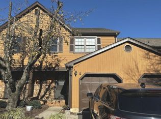 4 Estate Rd, Hillsborough, NJ 08844