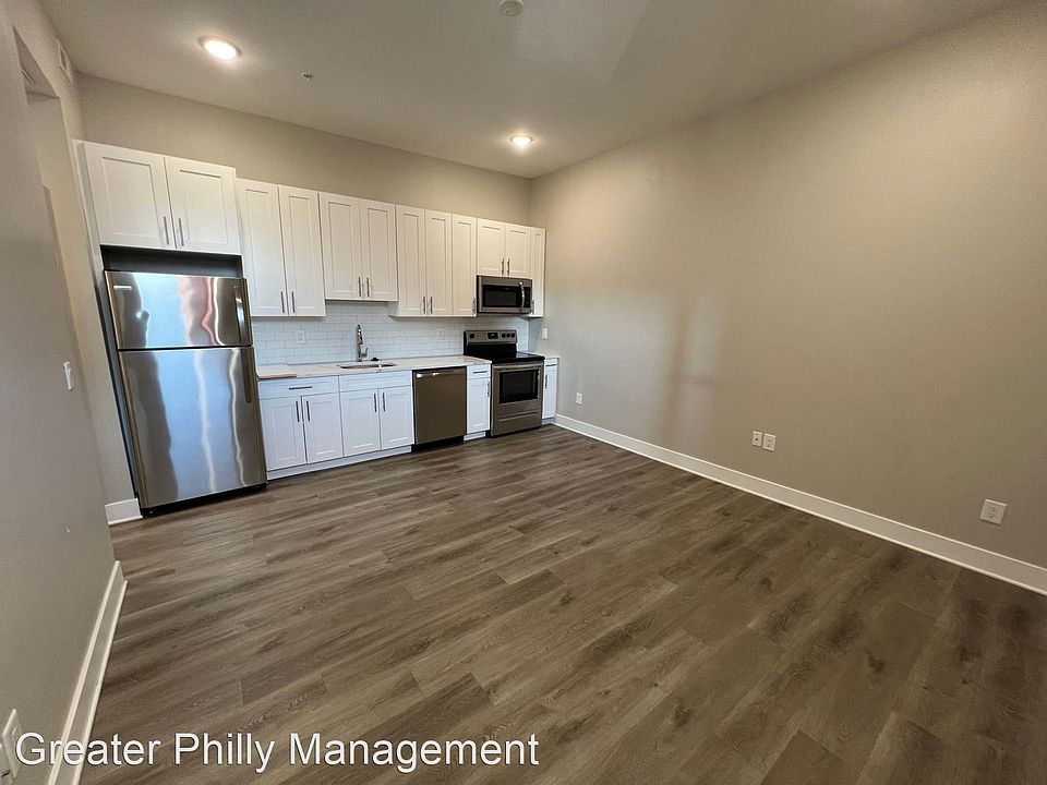 1st image of 4000 W Girard Ave APT 1B