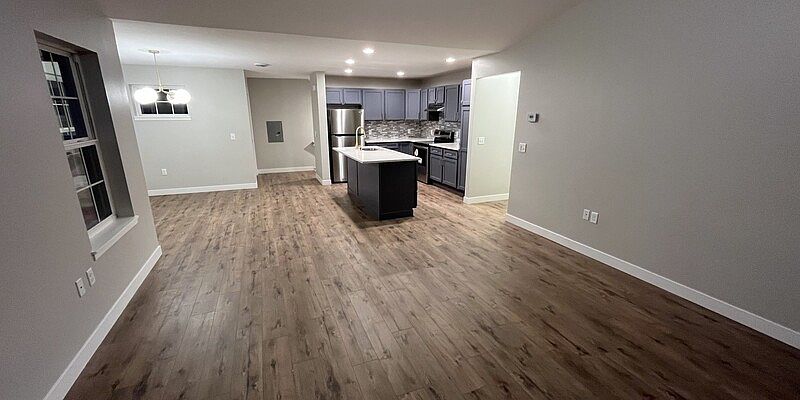 1st image of 212 Parador Pl #1