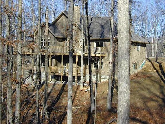 2nd image of 153 W Hilltop Ln