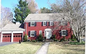 2nd image of 25 Underhill Rd