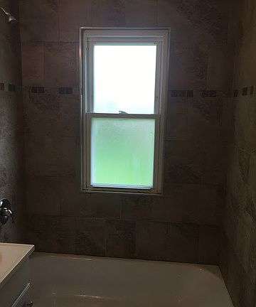 4th image of 3001 Longfellow Ave