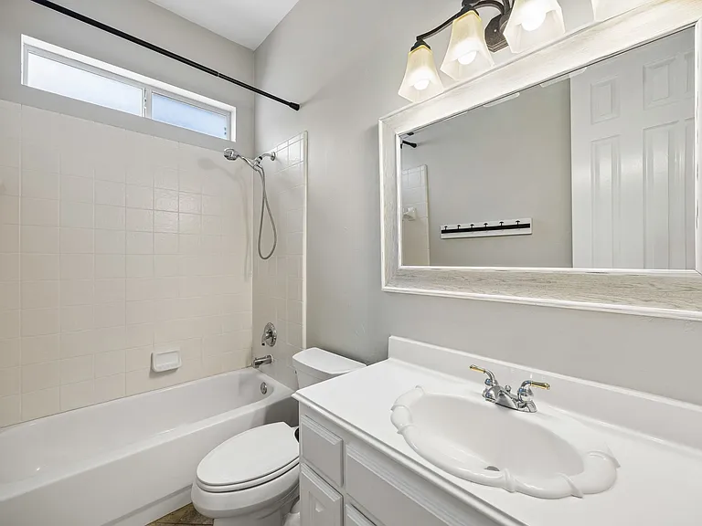 1613 Long Prairie Ct — Photo 38