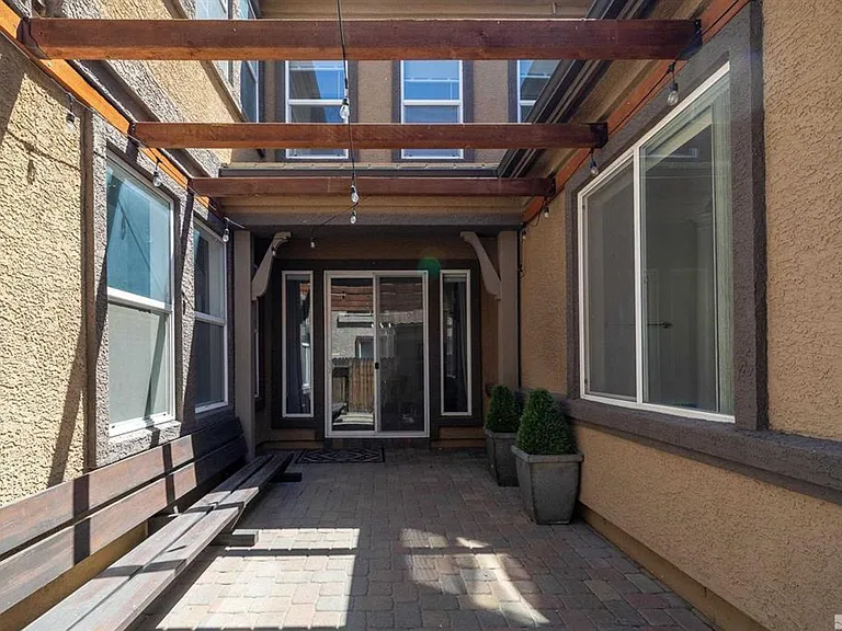 10785 Serratina Dr — Photo 13