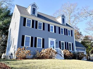 29 Joanne Dr, Marion, MA 02738