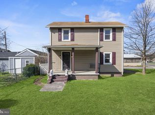 822 N Commerce Ave, Front Royal, VA