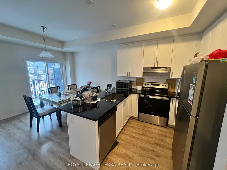 185 Royal Northern Path — Photo 6