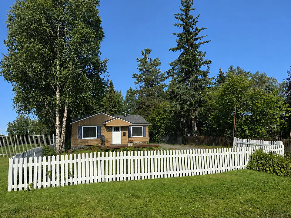 1509 Bannister Dr