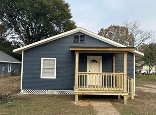 105 McKinnon St, Petal, MS 39465