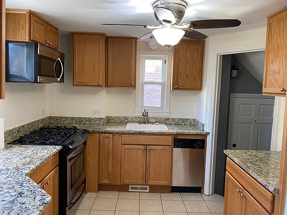 3rd image of 3604 S 58th Ave
