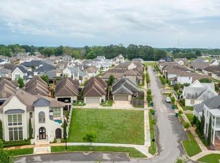 300 Bella Vista Pkwy, Youngsville, LA 70592