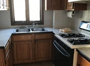 186 Snell St APT 2, Fall River, MA 02721