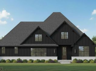 136 Chapowits Dr, Godley, TX 76044