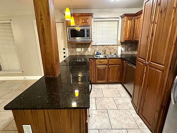 4th image of 1290 Park Blvd APT 111