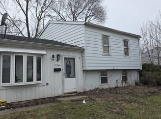 21706 Olivia Ave, Sauk Village, IL 60411