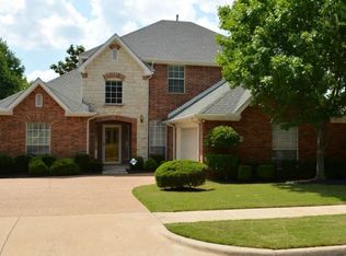 7213 Woodsprings Dr, Garland, TX 75044