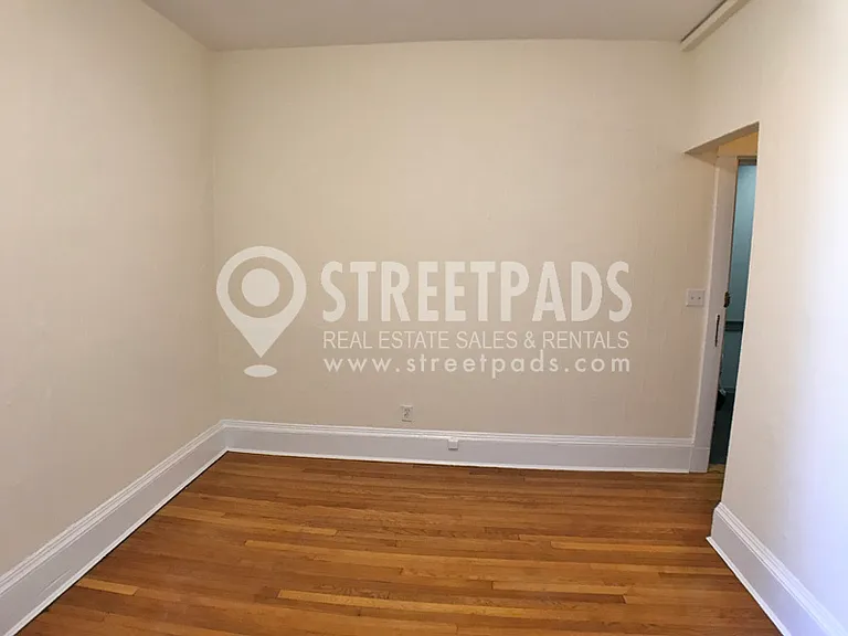 504 Beacon St #44 — Photo 5