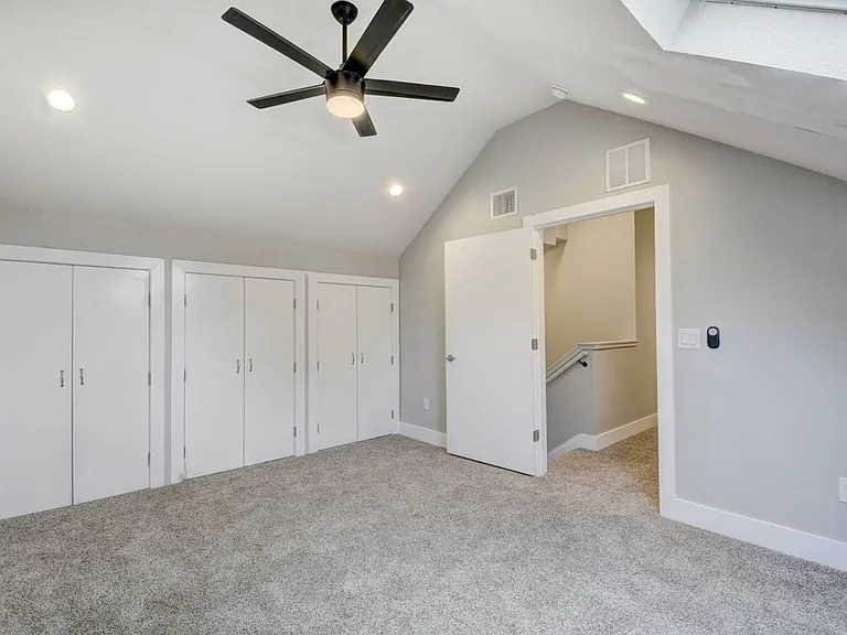 901 Shoal Cliff Ct — Photo 20