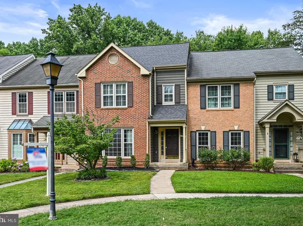 11760 Great Owl Cir, Reston, VA 20194