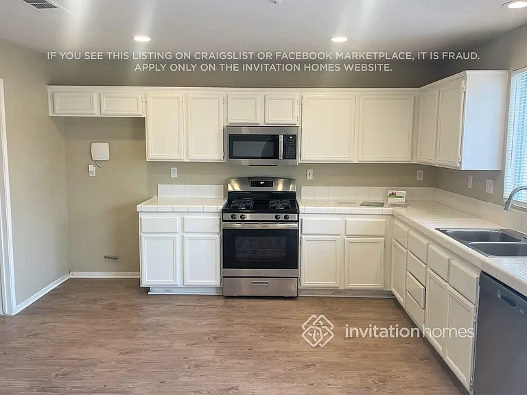 6724 Earhart Ave — Photo 5