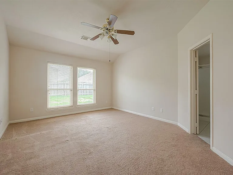 11814 Copperas Creek Dr — Photo 27