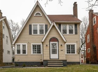 1007 Rushleigh Rd, Cleveland Heights, OH 44121