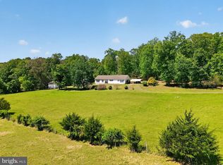 178 Lizzie Mills Rd, Castleton, VA 22716