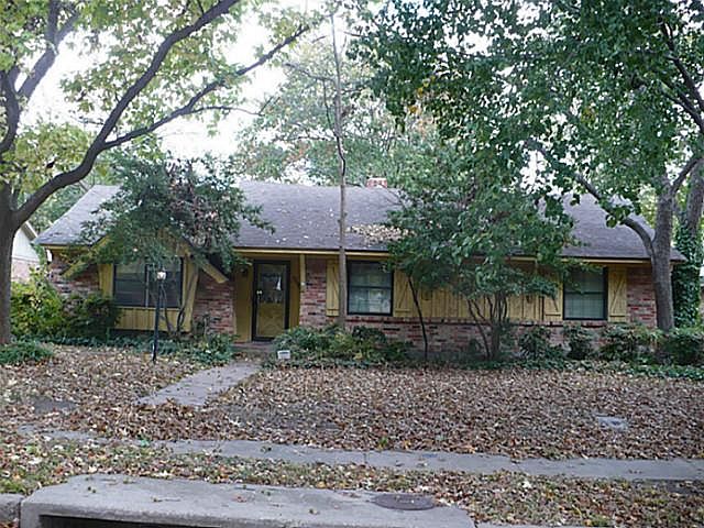 1st image of 9806 Robin Hill Ln