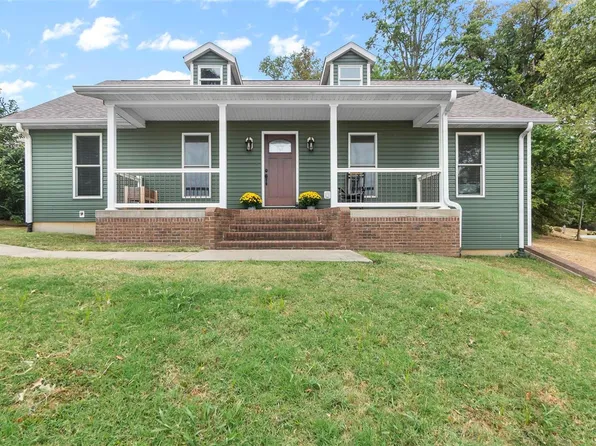 200 Charleston St, Benton, MO 63736