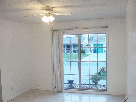 5th image of 8319 Iberia Pl