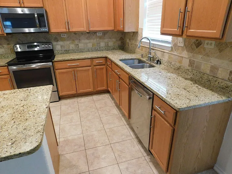 20719 Cape Coral — Photo 14
