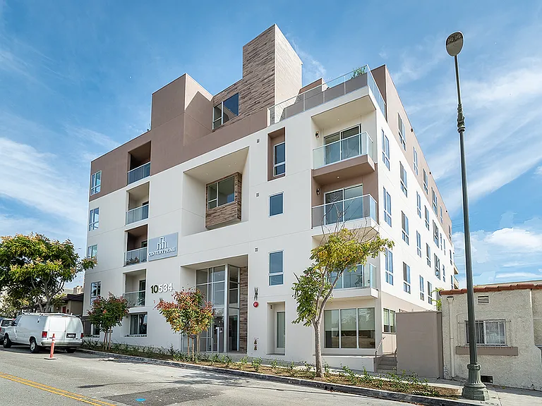 Century Prime Apartments — Photo 2
