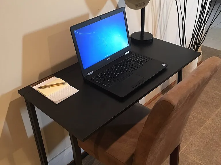Work desk included.