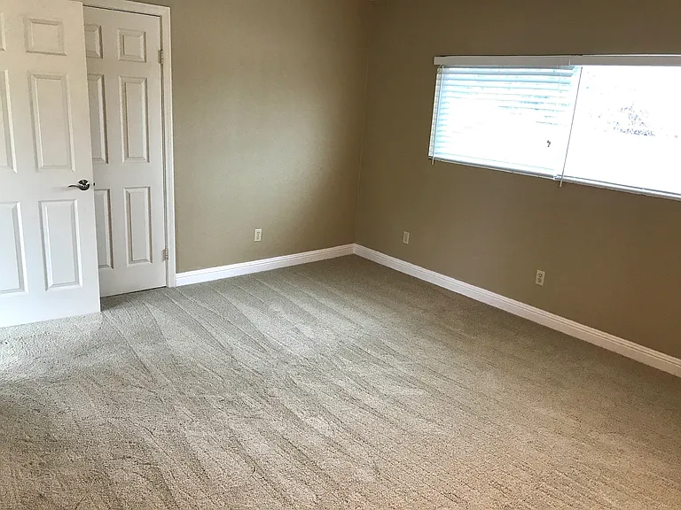 8700 Rumson Dr — Photo 11