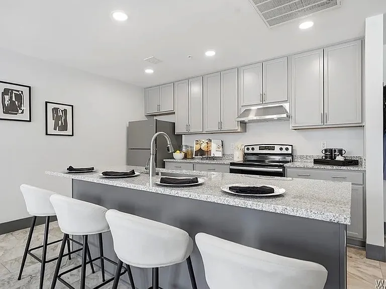 40 North St #201 — Photo 21