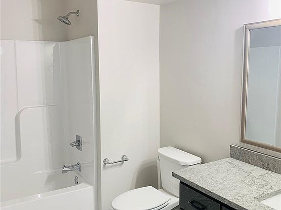 4th image of 4269 Downton Cir
