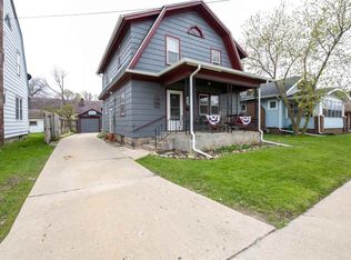 1806 Auburn St, Rockford, IL 61103