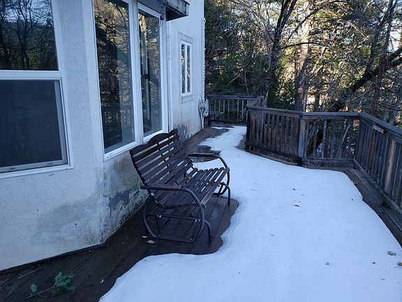 4th image of 192 Steinman Dr