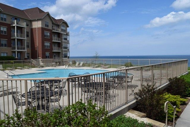 1st image of 4130 S Lake Dr Unit 279