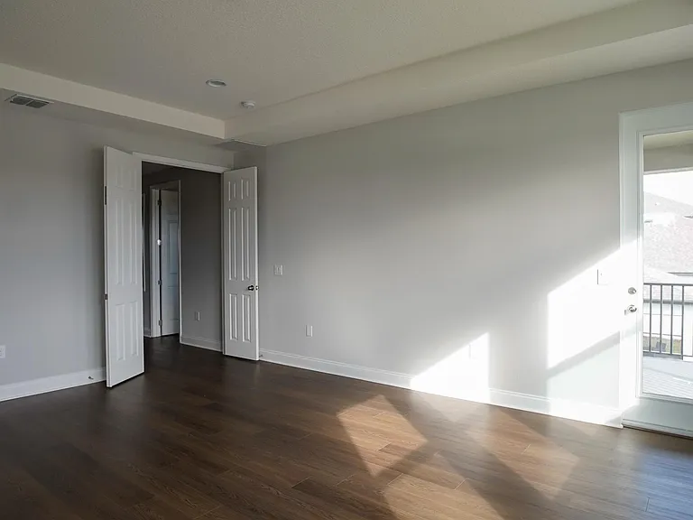 12182 Eastmoor Dr — Photo 15
