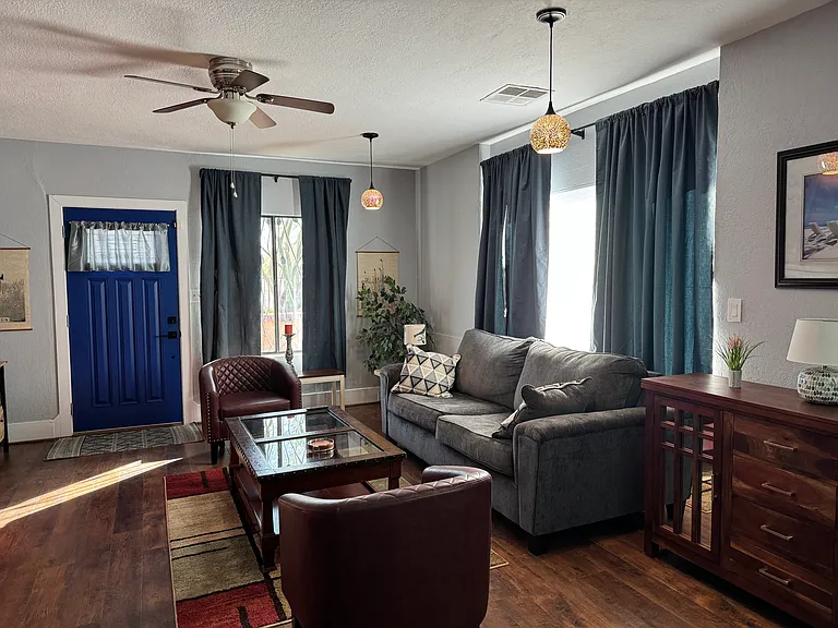 131 E Speedway Blvd — Photo 3