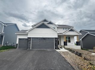 1923 Ravine Rd, Carver, MN 55315