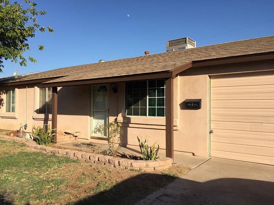 1st image of 3521 E Ludlow Dr