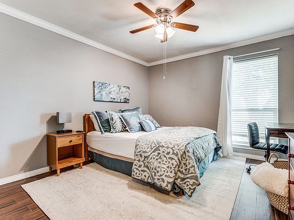 Guest Bedroom #1