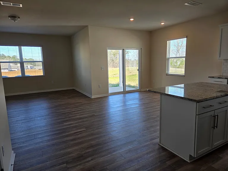 1625 Heron Pond St — Photo 5